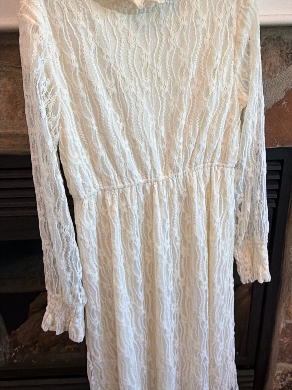 DownEast Cream Lace Long-Sleeve Midi Dress
